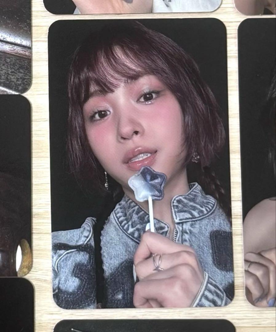 

[Б/У] itzy Рюджин лимитированная версия торговой карточки от фаншопа GWBG