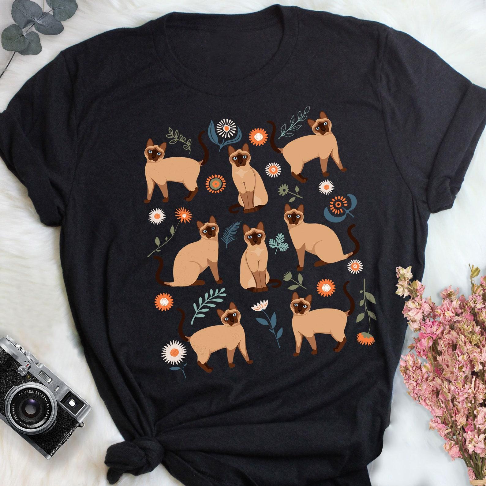 Siamese Cat Shirt, , , Siamese Cat Lover Gift, Cute Pet T-shirt, Siamese Lover Tshirt, Siamese Cat Tee, Siamese Mom, Dad, Animal 140