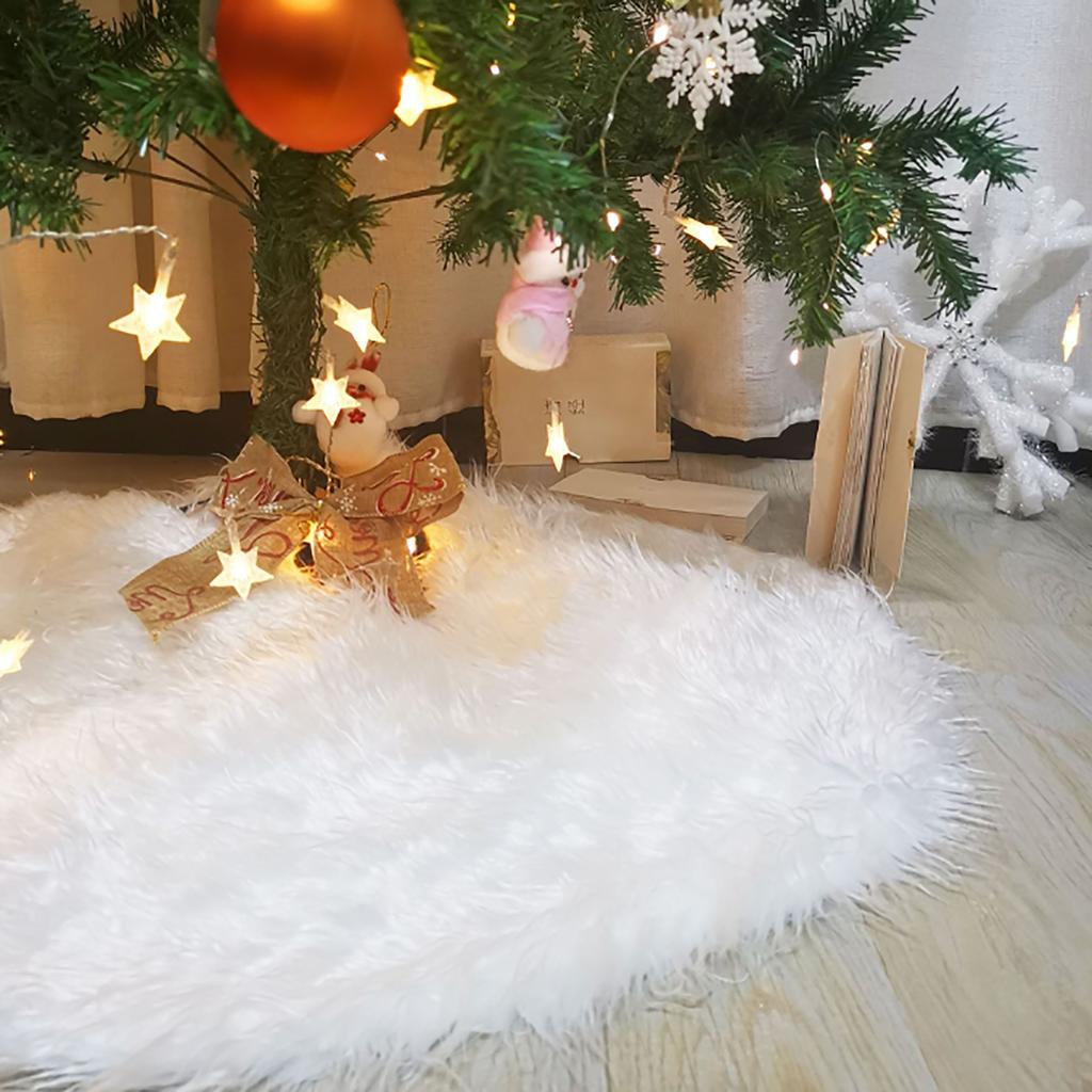 White Tree Skirt 140CM Plush Festival Tree Base Decoration for Family Gathering Holiday Party