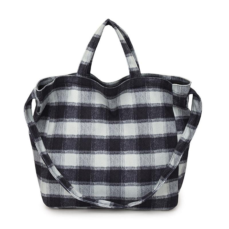 Tide Large-capacity Literary and Simple Lattice 2025 New Fashion Foreign Light Commuter Flannel Single Shoulder Tote Women's Bag