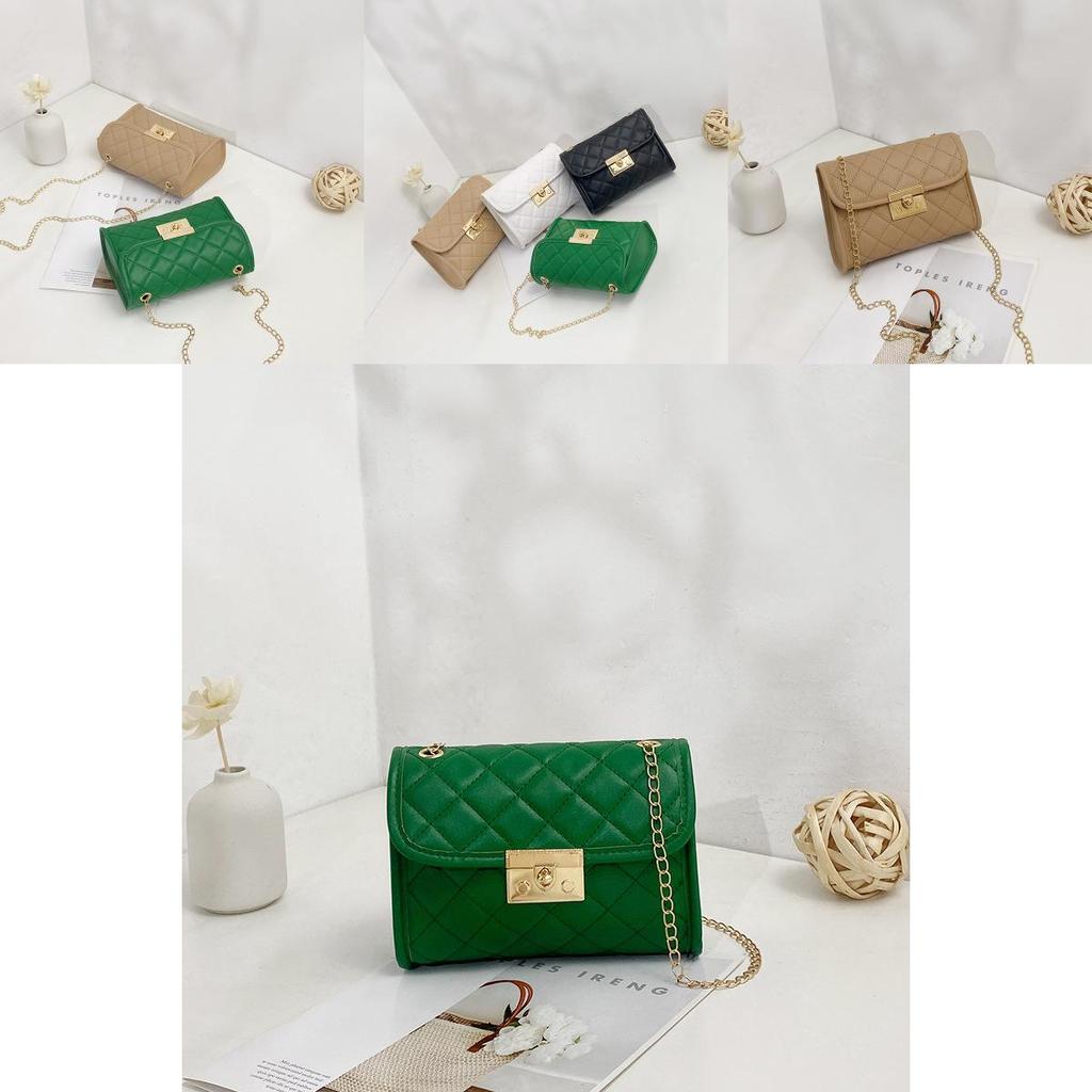 Wholesale Clear And Sweet Ladies Bag Embroidered Diamond Chain Crossbody Bag