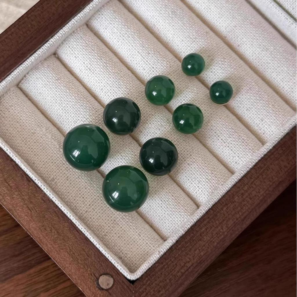Elegant Green Agate Pearl Earrings: Chinese-Style, Uniquely Luxurious and High-End Design for Women
