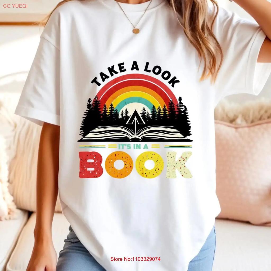 Book Lover T Shirt Funny Reading Take a Look Its in Rainbow for Readers Bookworms vintage Washed streetwear homme Versatile