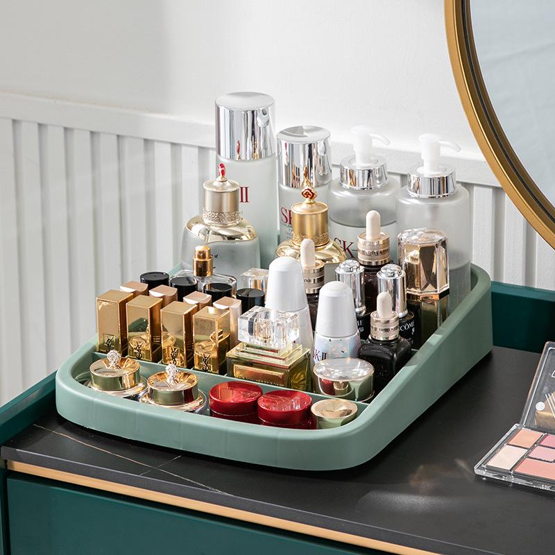 Akrylowa szafka do przechowywania makijażu z szufladami i ruchomymi półkami