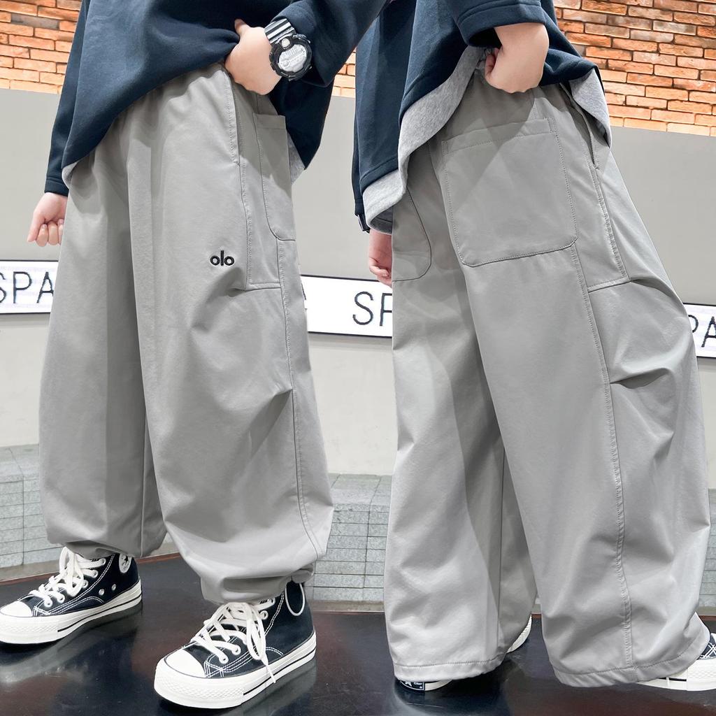 Klučičí cargo kalhoty - Kolekce podzim 2025: Ležérní dlouhé kalhoty pro střední a velké děti