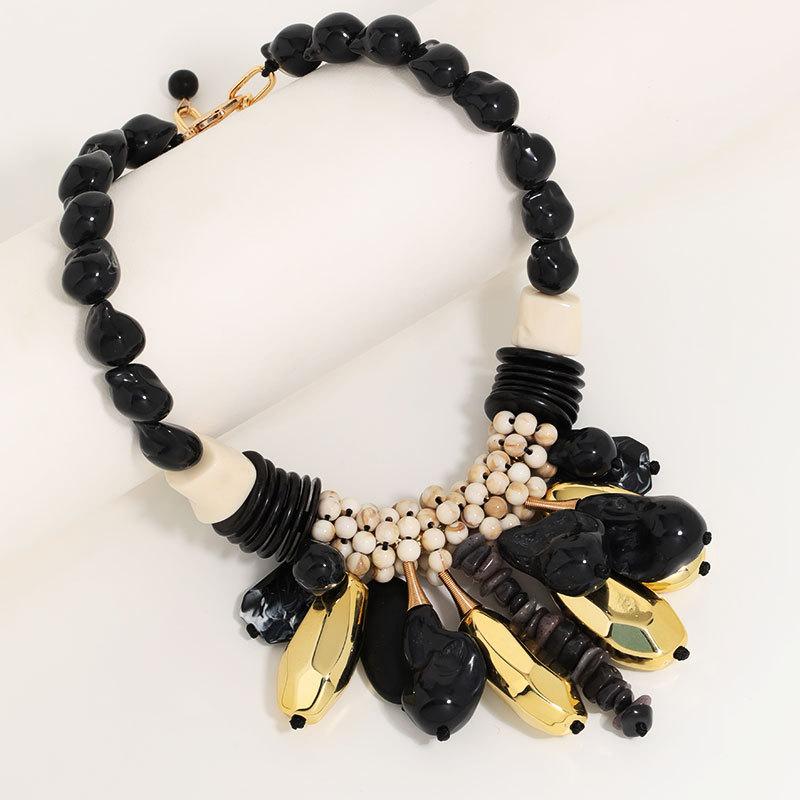 1PC European and American Luxury Style Gold Metal Multi-material Mix and Match Necklace, Retro Exaggerated Personality Collarbone Chain