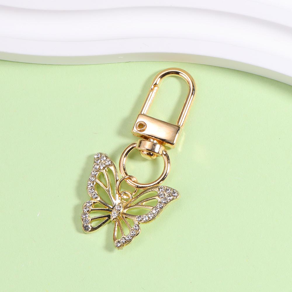 Sparkling crystal pearl Snowflake Keychain Boho Zinc alloy metal Key Chain Ring for Women Kids Christmas Accessories Keyholder