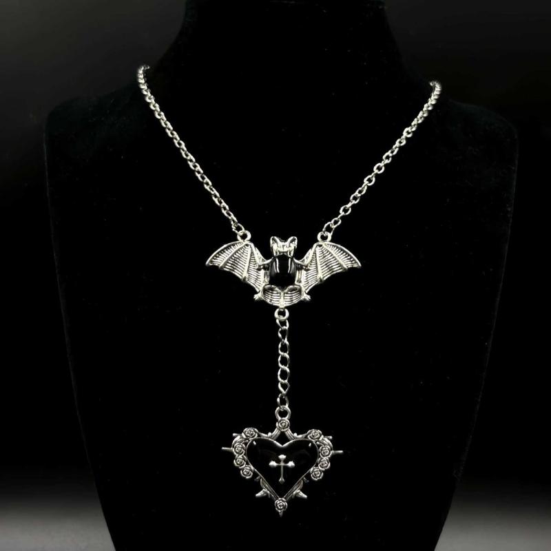 Heart And Sword Pendant Necklace For Women Goth Accessories Necklace Y2K Fashion Choker