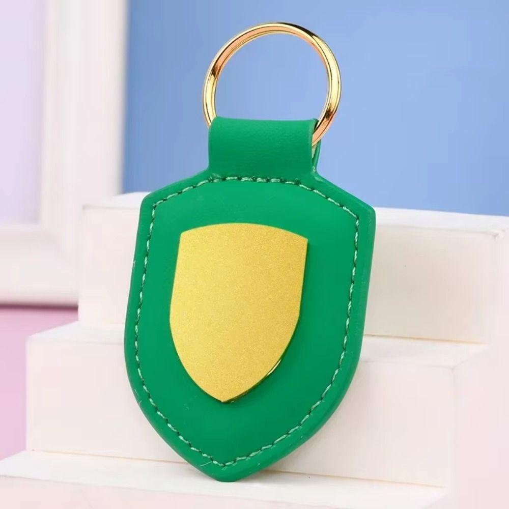 Exquisite Car Keychain Leather Metal Pendant Creative Shield Car Keychain  Travel