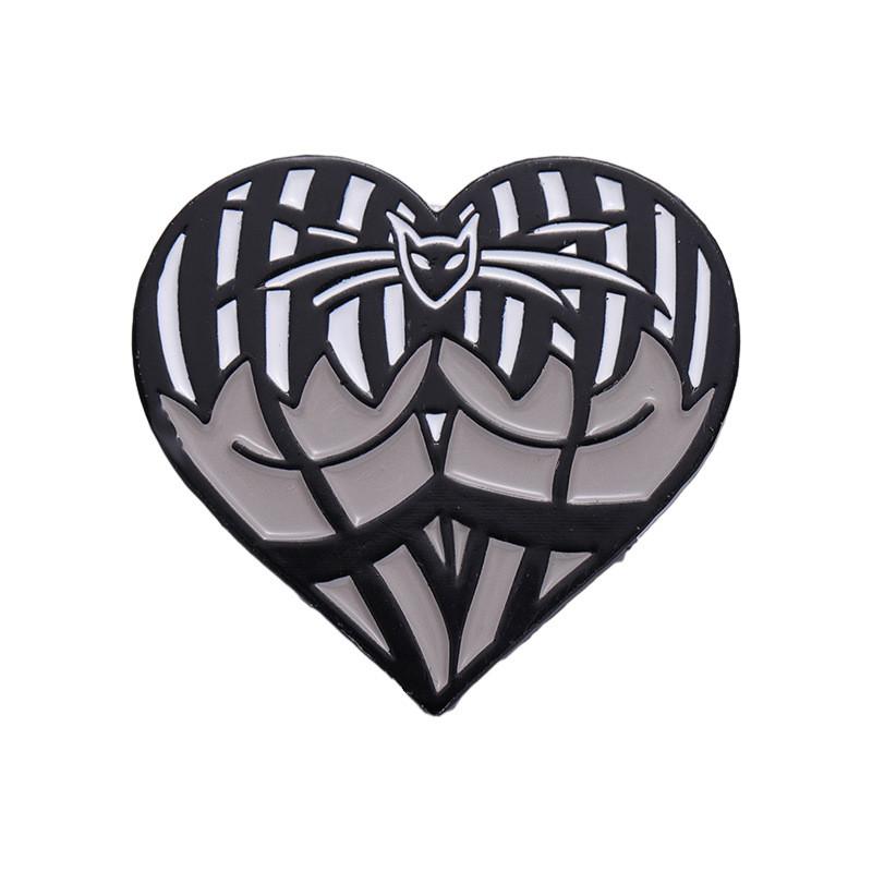 Adorable Heart Shaped Spider Monster Brooch Perfect For Festive Halloween Celebrations