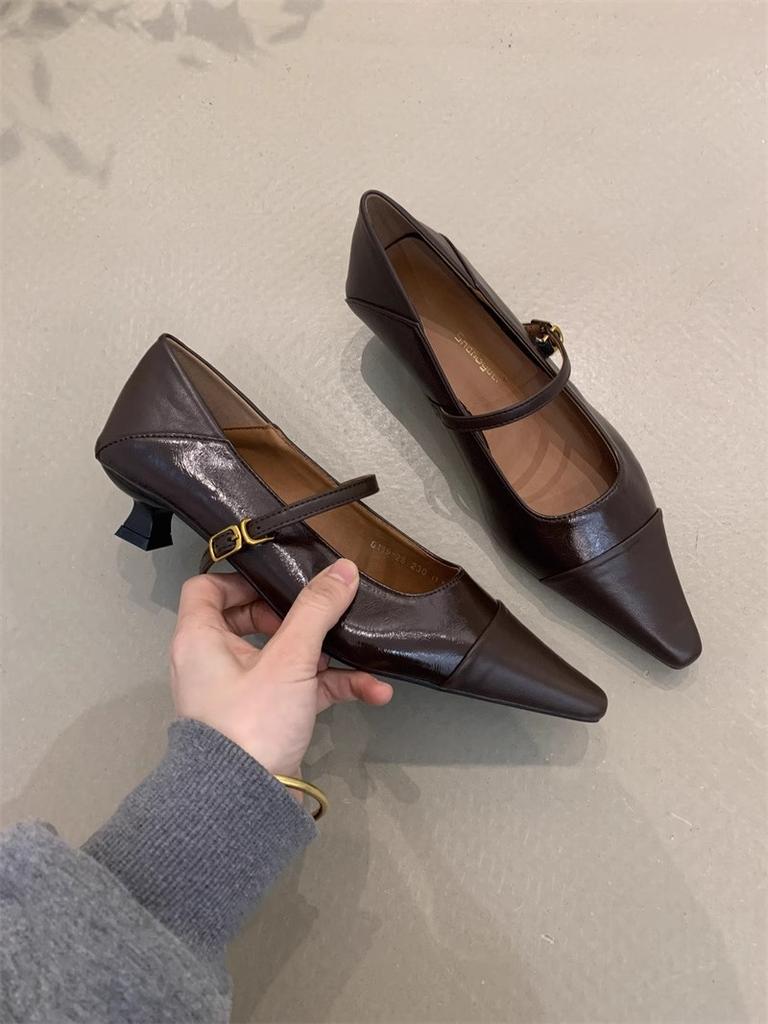 Retro Design Sense Splicing Single Shoes Women's 2025 Spring and Autumn New Versatile Thick Heel Pointed One-word Buckle Temperament Flat Shoes