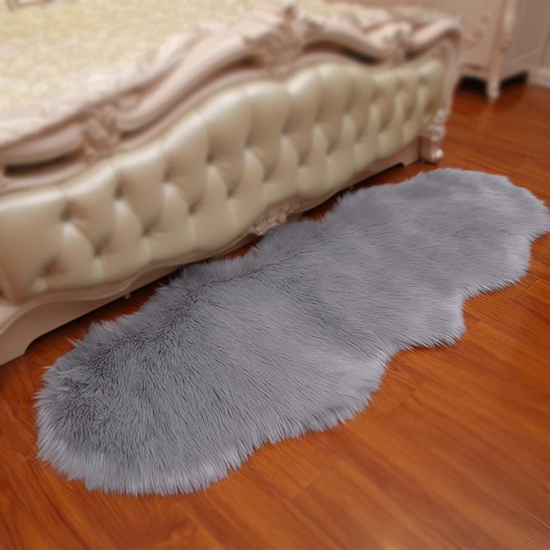 European Style Australian Imitation Wool Sheepskin Sofa Cushion Plush Rug for Living Room or Bedroom