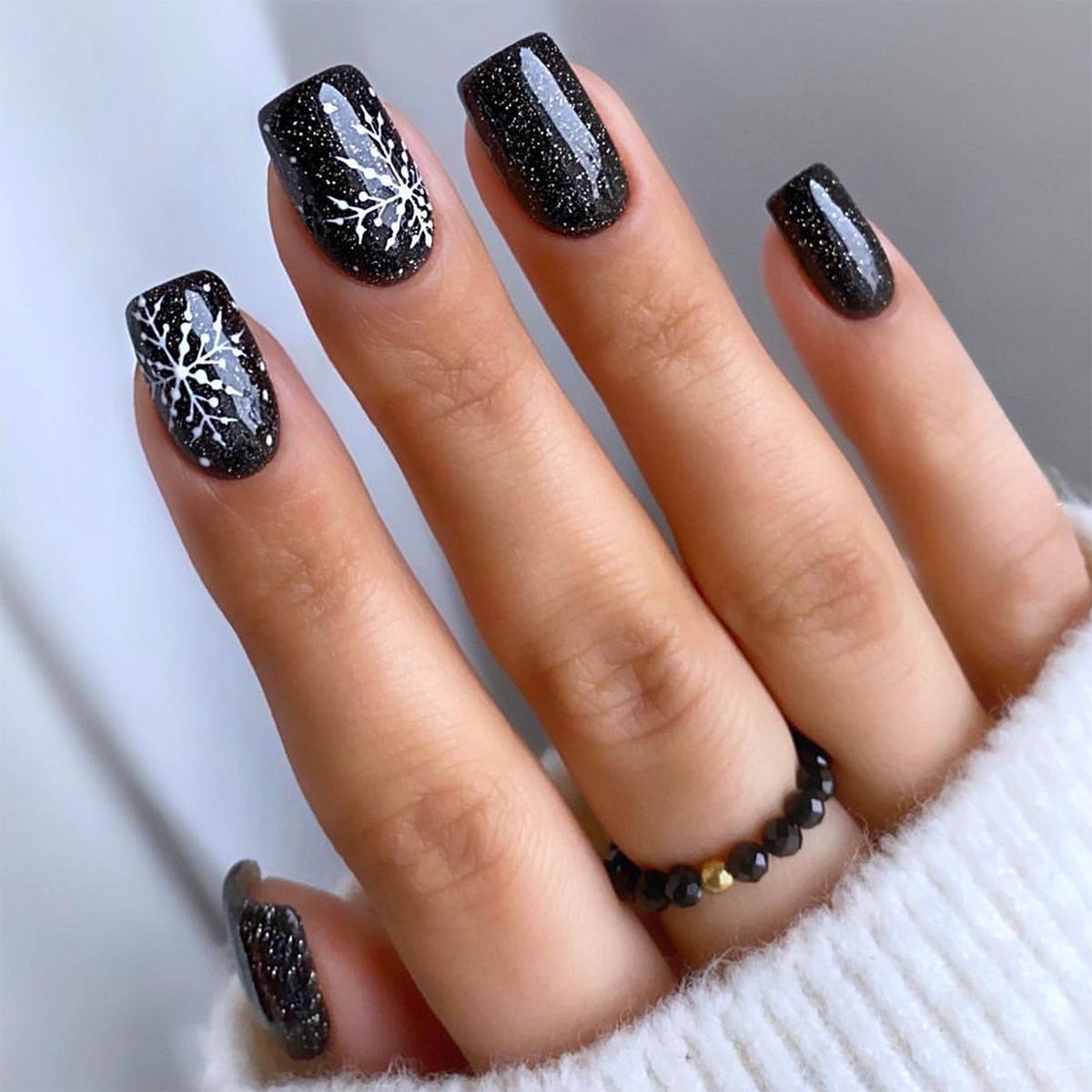 

Medium-Length Rectangular Snowflake Removable Christmas Nail Art Patches