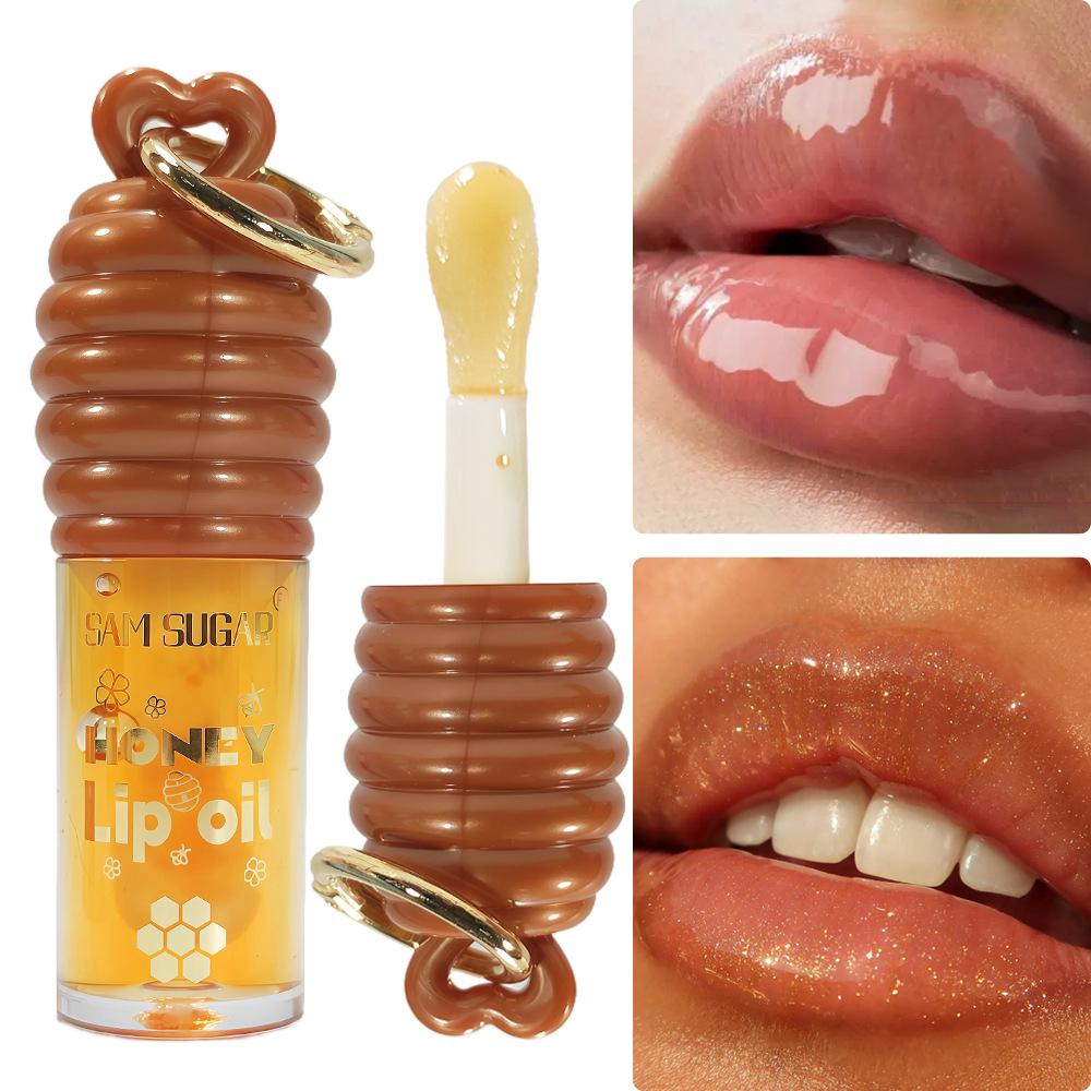 Honey Essence Lip Oil Provides Long-lasting Hydration and Reduces Lip Lines. Lip Care Honey and Transparent Moisturizing Lip Glaze
