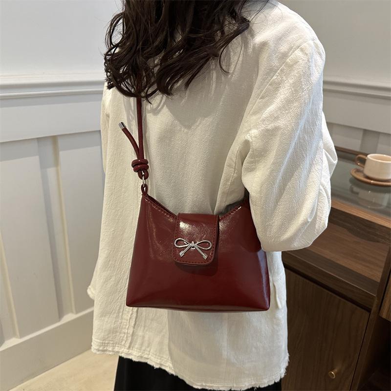 Handheld Fashionable Small Square Bag Korean Style Bow Trendy Shoulder Bag Niche Texture Fashionable Simple Crossbody Women's Bag