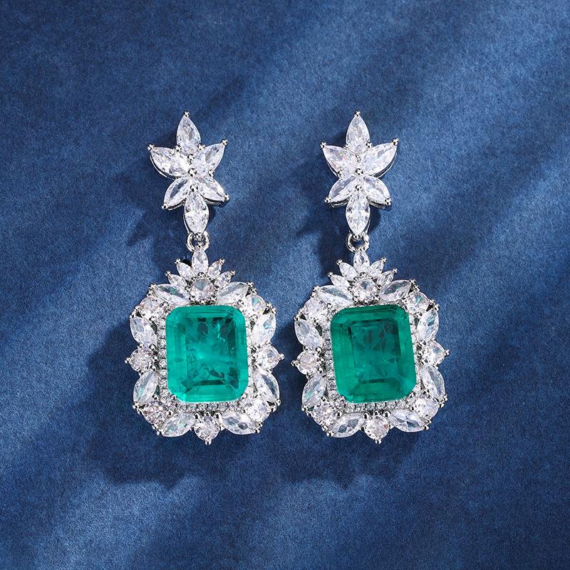Jewelry Copper Bottom Gold-Plated Simulation Emerald Retro Square Set Heroine Stone 10 * 12