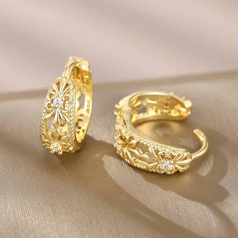 HuitanTrendy Women Hoop Earrings Hollow Out Design Wedding Party Elegant Jewelry Silver /Gold Inlaid CZ Accessories
