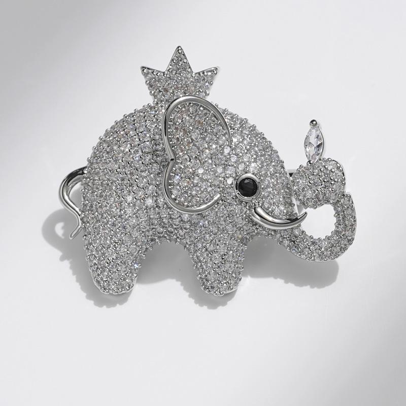 Bo Xin Yun Luxe Crown Elephant Rhinestone Brooch: Zirconia Lapel Pin for Women