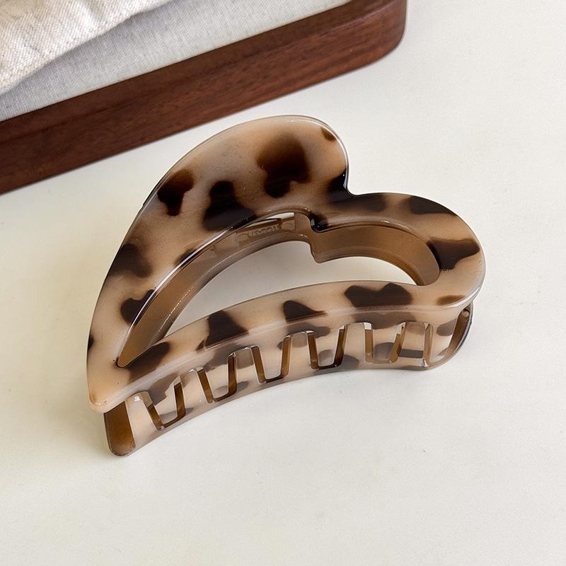 French Style Hair Claw Clips for Women Retro Leopard Print Hair Clip Hairpins Elegant Shark Clip Barrettes Crab Clamp Headwear