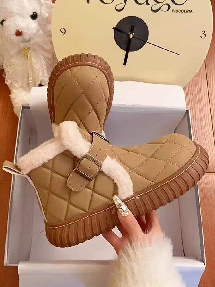 Snow boots women's winter velvet thickened new warm platform bread shoes Northeast cotton shoes waterproof and non-slip soft-soled shoes