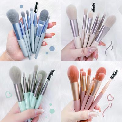 Make-up nástroje a doplňky – Štětce na make-up
