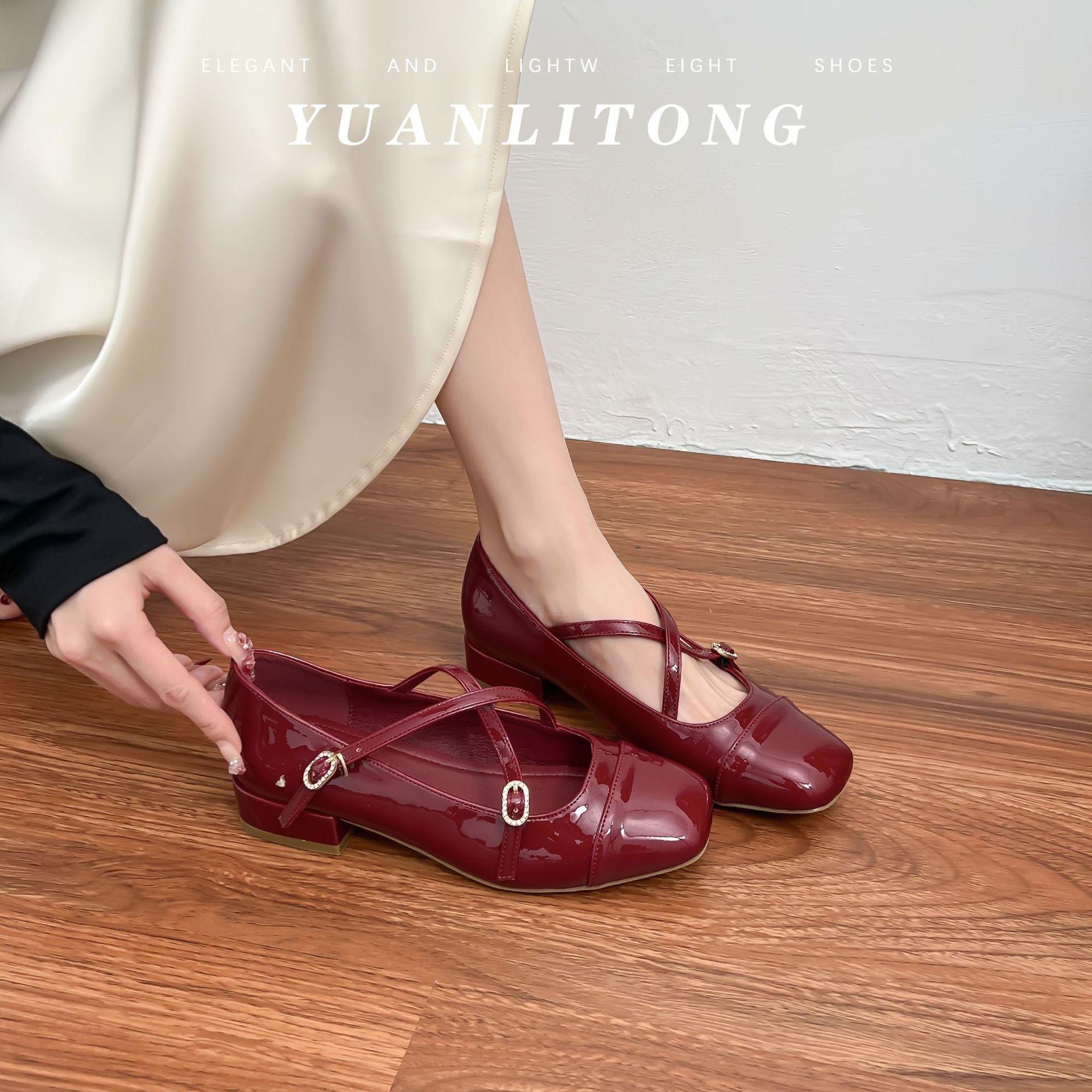 

2025 spring new French light mouth single shoes women s thick heel not tired feet cross belt comfortable round head Mary Jane shoes 40 красный