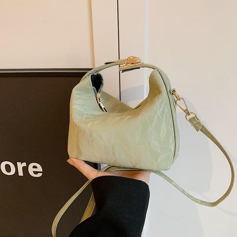 

Летняя повседневная красивая простая текстурированная маленькая сумка для женщин повседневная индивидуальная новая модная сумка через плечо на одно плечо для женщин