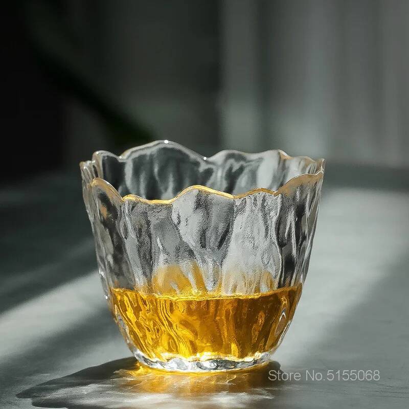 

Plum Blossom Whiskey Glasses Crystal Wine Tasting Cup Frozen Hammer Petal Sake Wineglass Whisky Shot Glass Kung Fu Teacup 180ml