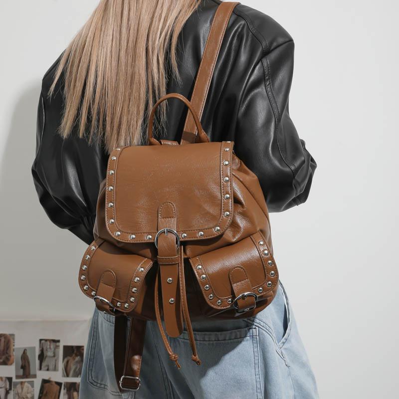 Studded Leather Backpack Women's Fashionable Vintage Style Bag with Adjustable Straps and Multiple Pockets