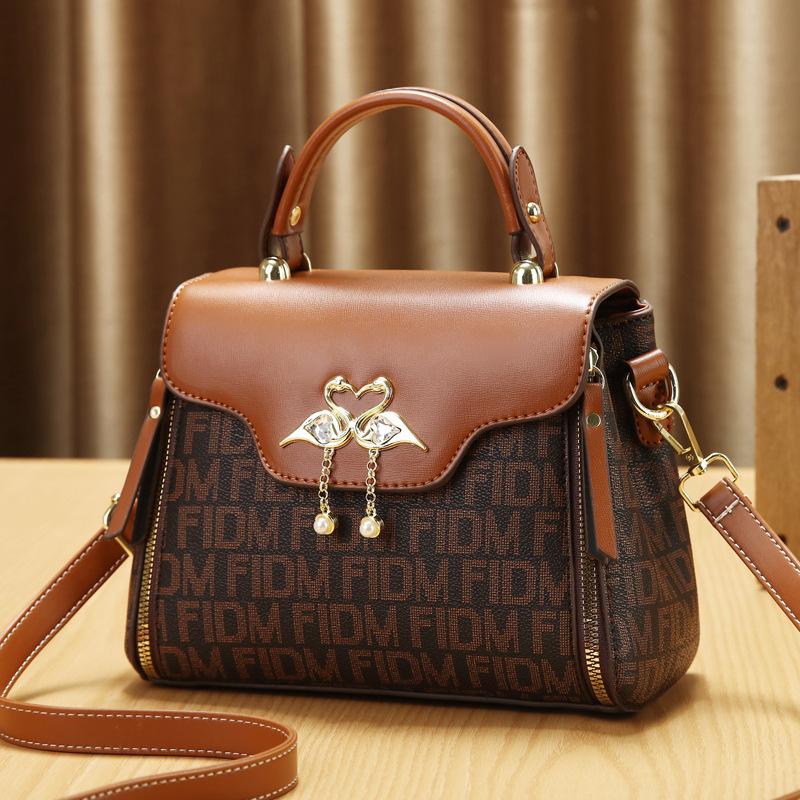 

Текстурированная сумка женская 2025 новая мода универсальная на плечо, сумка-мессенджер, высококлассный зарубежный стиль, портативная женская сумка