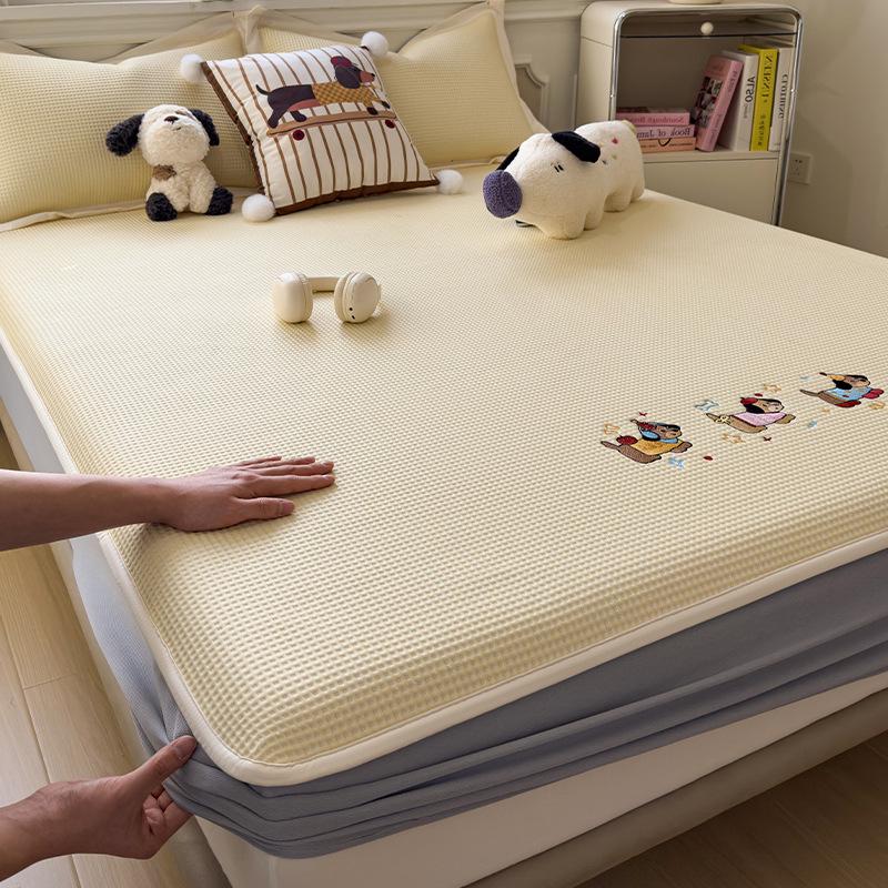 2026 Spring/Summer Ethylene Ice Bean Cooling Mat - Ice Silk Waffle Weave Bed Sheet and Pillowcase.
