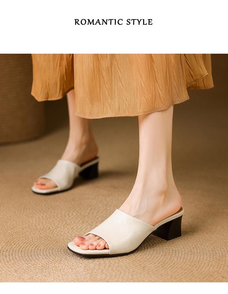 High-quality sheepskin~ Handmade women's shoes 2025 summer new sheepskin thick heel anti-theft stepping on shit sandals one-word drag