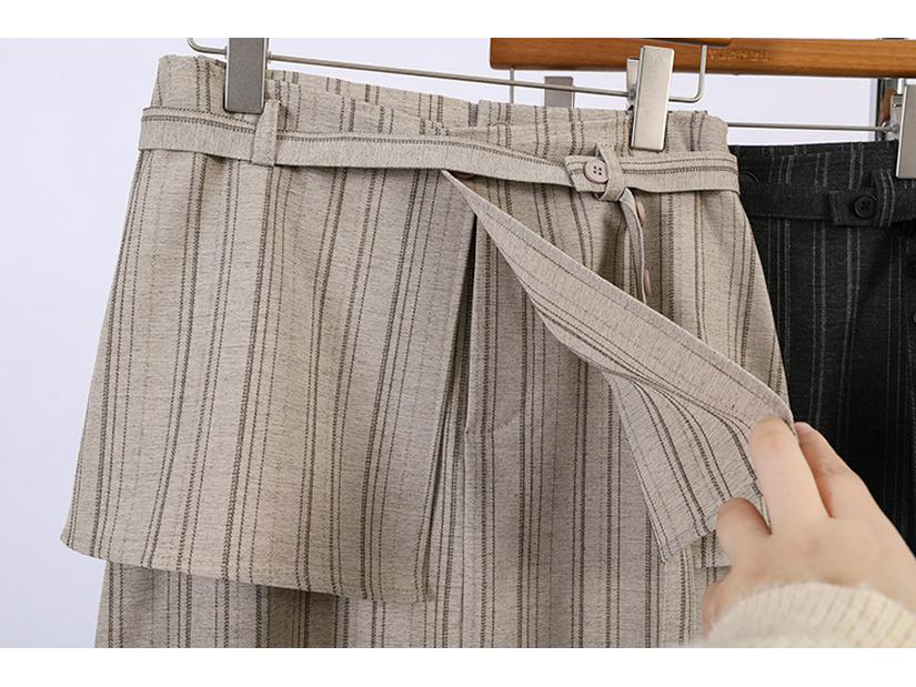 Jupe Rayée à Ceinture Fei Yuan: Design élégant avec fente arrière pour le début du printemps