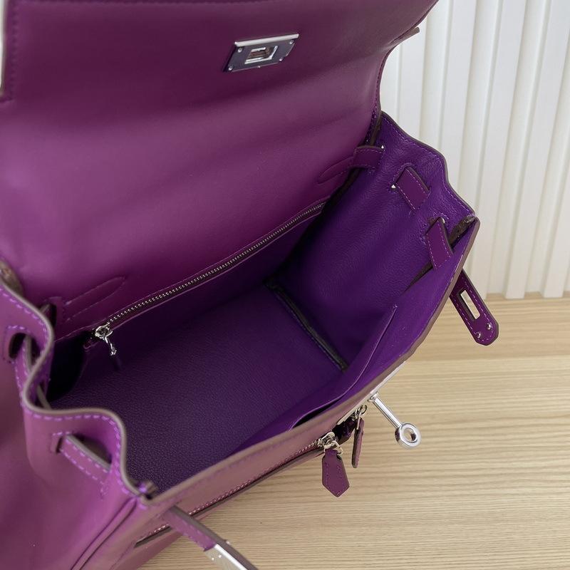 2025 New Leather Swift Leather Women's Bag Double Pocket Zipper Portable Shoulder Diagonal Span Fashion Buckle Women's Bag