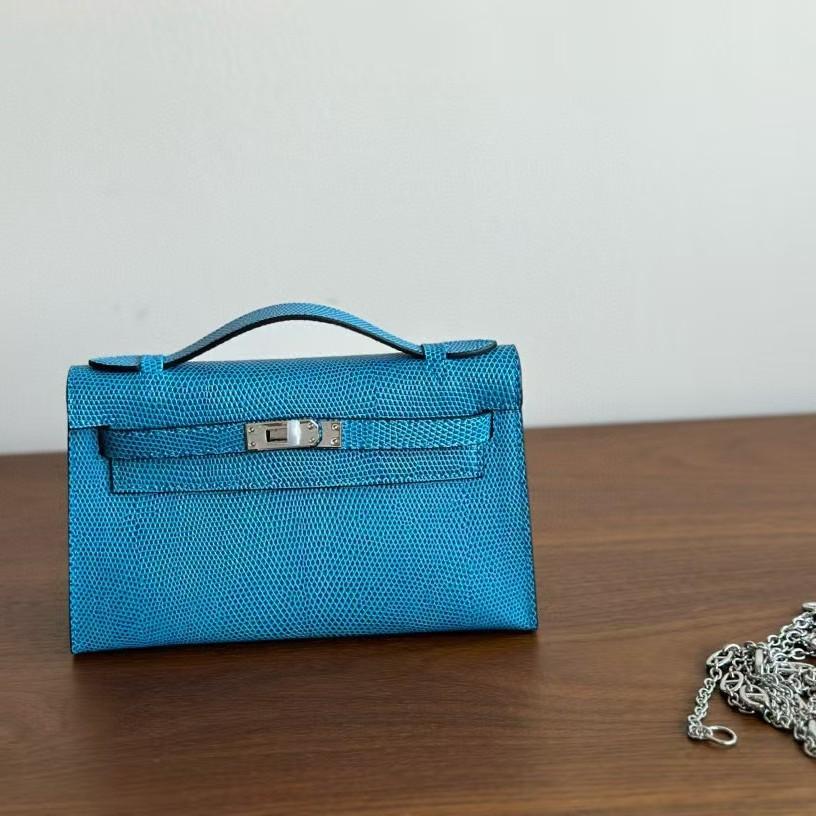 A Generation Of Cashmere Knit Collar Cowhide Leather Casual Car Key Five-Piece Handheld Hundred-Match Women's Bag With Wool Bag Decoration