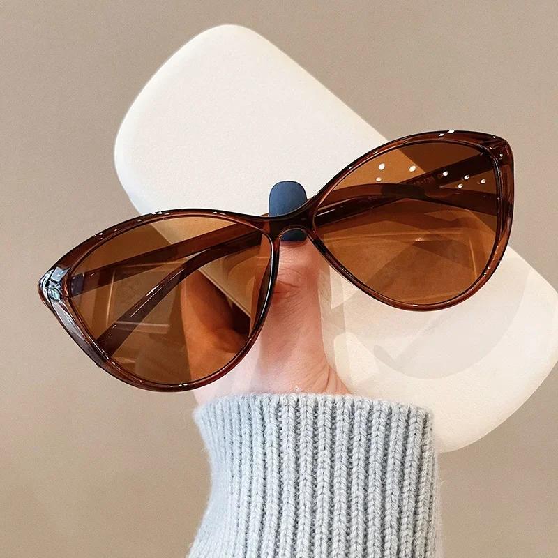 Women's Trendy Vintage Sunglasses Outdoor Travel Sun Shades Eyeglasses Unisex Ultraviolet Rays Protection Sun Glasses Óculos