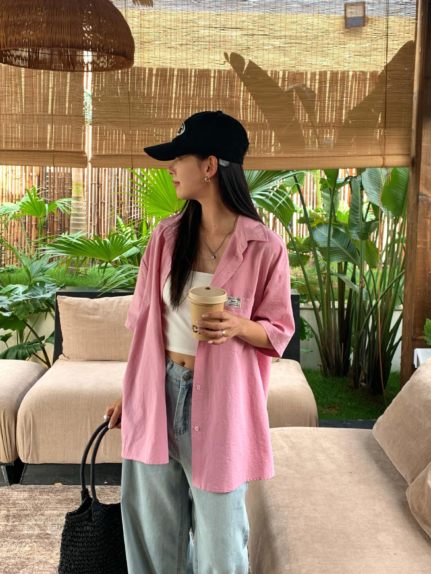 

Изысканная женская блузка с коротким рукавом свободного кроя - Летняя повседневная универсальная мода 2025 One Size розовый