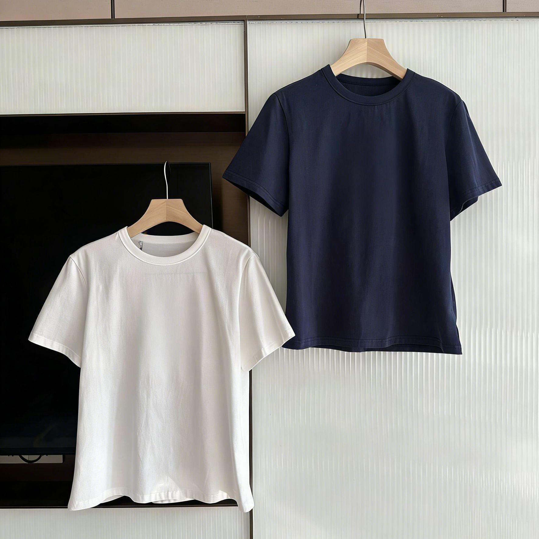 

2026 Spring Women s Round Neck Short Sleeve T-shirt with Heavy Embroidery and Three-Color Print Small темно-синий