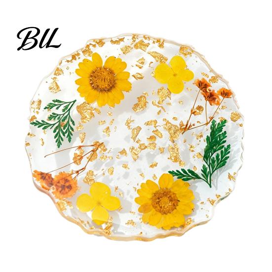 Flower Resin Coaster Handmade Dried Flowers Cup Mat Heat-Resistant Clear Waterproof Table High Temperature Placemat Protection Unique Gift for Coffee
