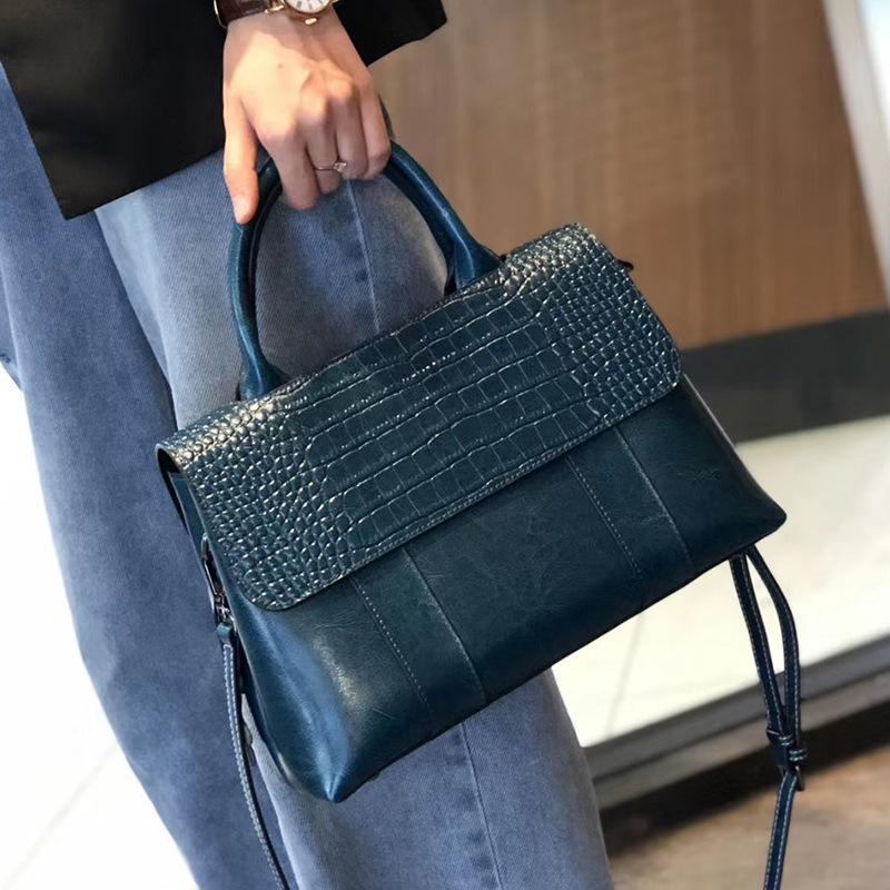 Fashion Leather New Portable Tote Bag Women's Commuter Versatile Large-capacity High-end Shoulder Messenger Bag