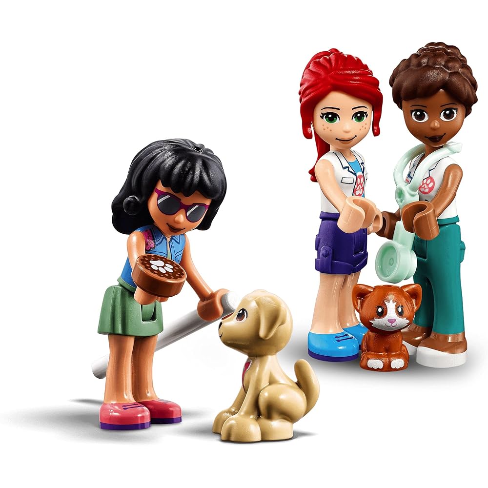 LEGO Friends Heartlake City Animal Clinic Set 41446 with Mini Figures and Accessories
