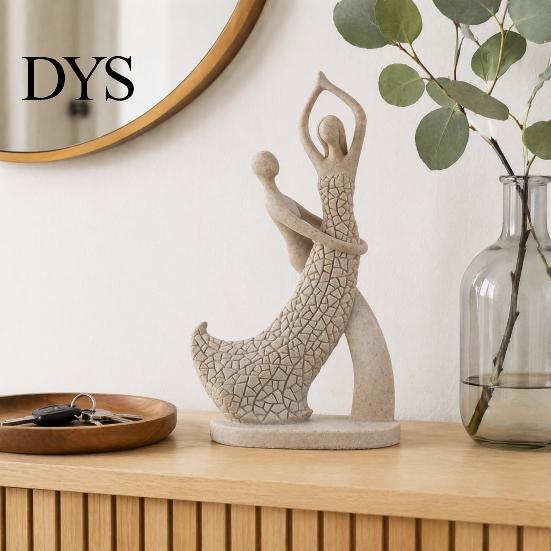 Home Decoration Ornament Abstract Couple Sculpture Ornament, Resin Sandstone Style Statue, Romantic Embracing Statue for Valentine Figure Living Room
