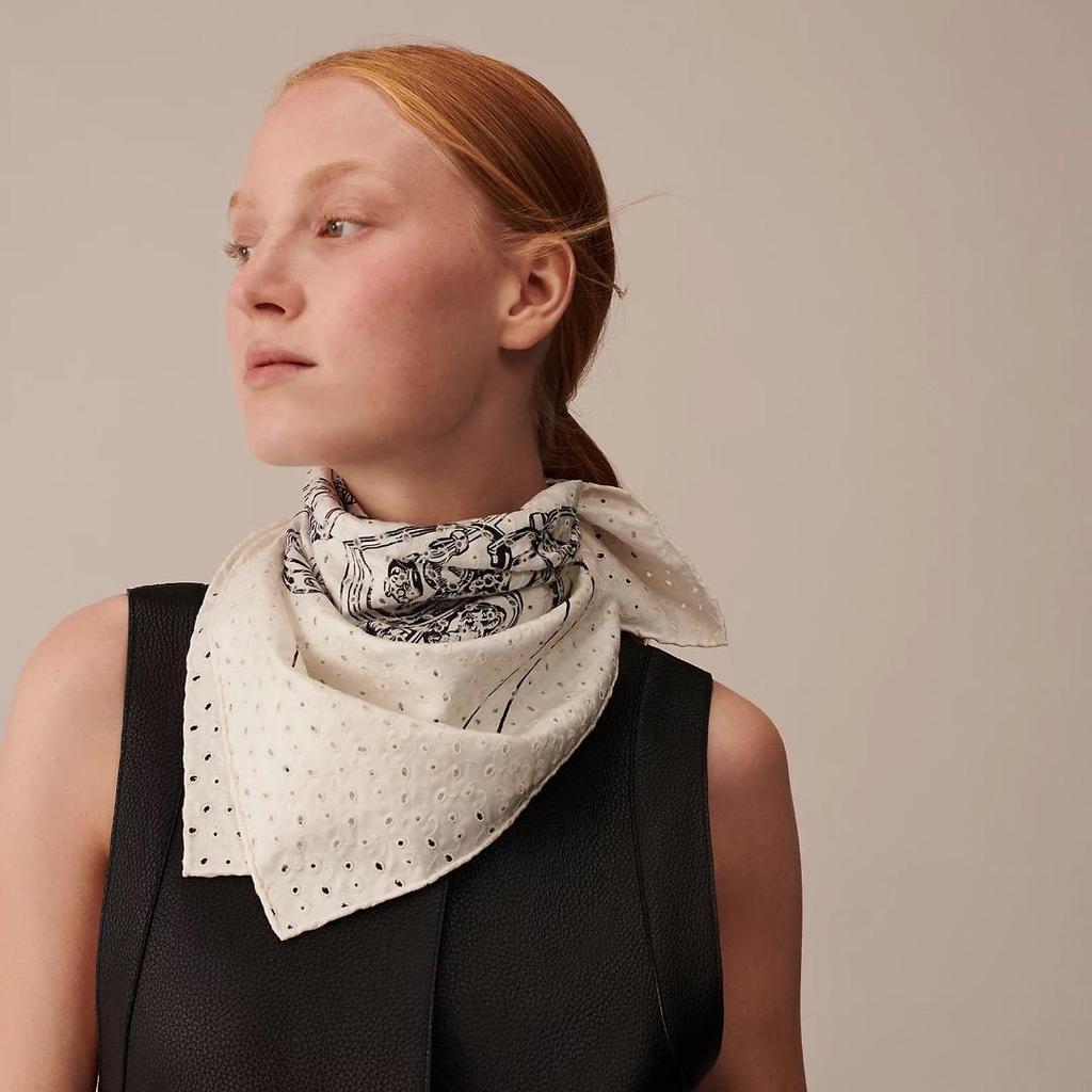 Used [New Unused] HERMS Scarf Carr 70