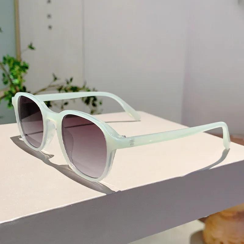 Small Frame Square Sunglasses Women for Men Luxury Brand Designer Vintage Punk Sunglasses Popular Gradient Eyeglasses UV400