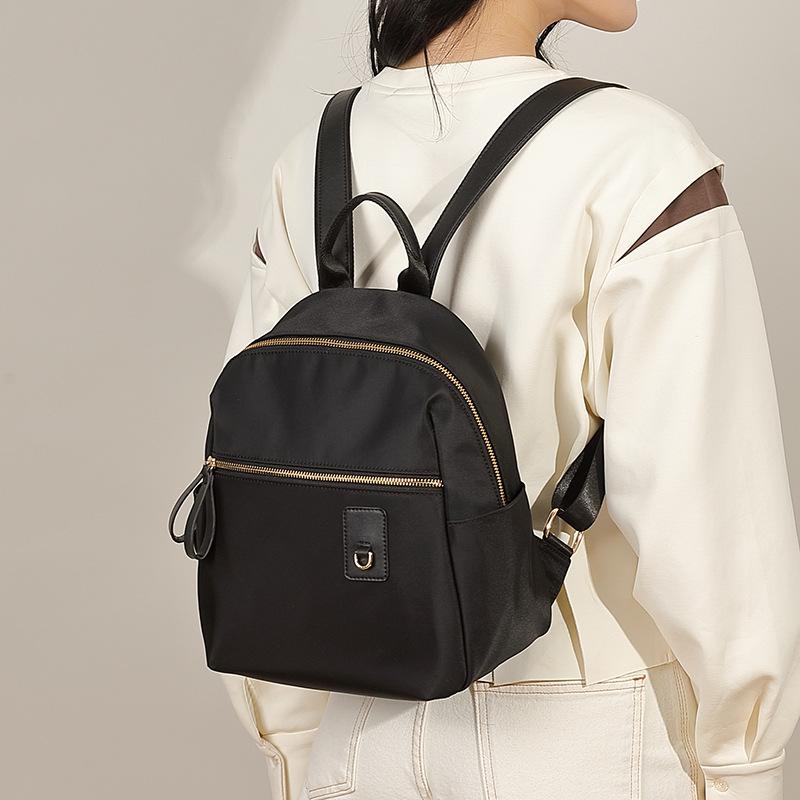 Fashion Oxford Cloth Large Capacity Simple Commuting Temperament Backpack for Women Korean Style Casual and Versatile Backpack