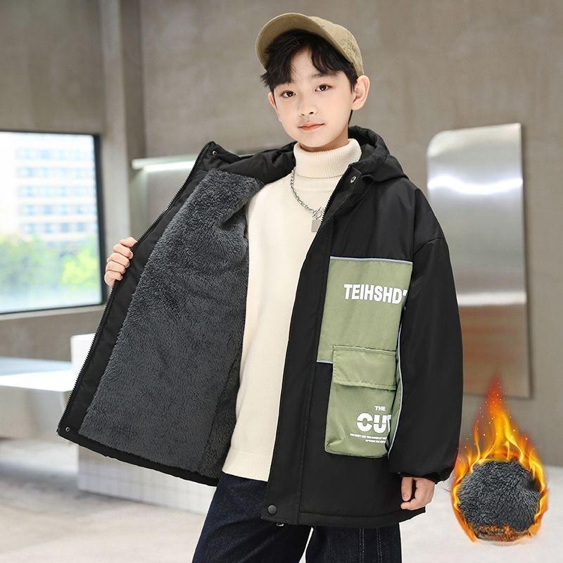 Boys' Loose-Fitting Fleece-Lined Jacket: Fashionable, Thick-Padded Winter Coat for Kids