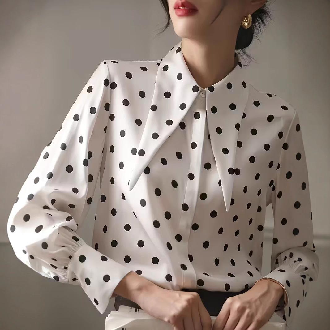25 European and American women`s clothing