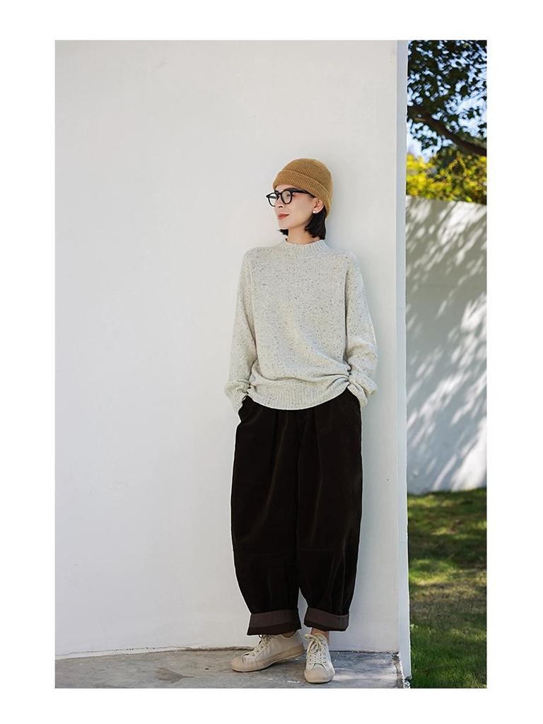 Retro Corduroy Lantern Pants with Ribbed Texture - Literary Style