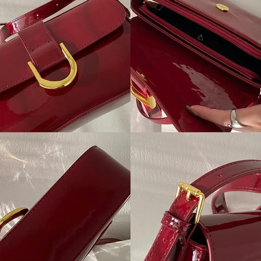Klasická PU kůže Podkovová přezka Ležérní Crossbody taška Jednobarevná Malá taška přes rameno se zapínáním na zip Dámská peněženka