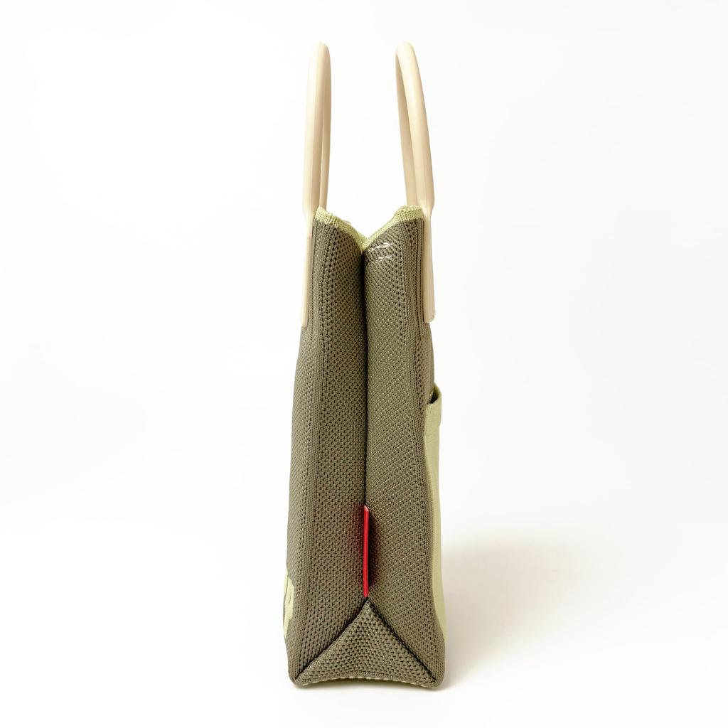 8586 SNOOPY Mini Tote Bag with Shoulder IP BR Silicone Handle Peanuts9E [Rootote] (01 Beige)